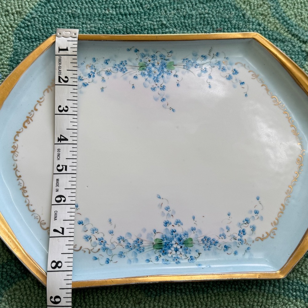 Artist signed hand painted Porcelain blue & gold tray. - Picture 6 of 8